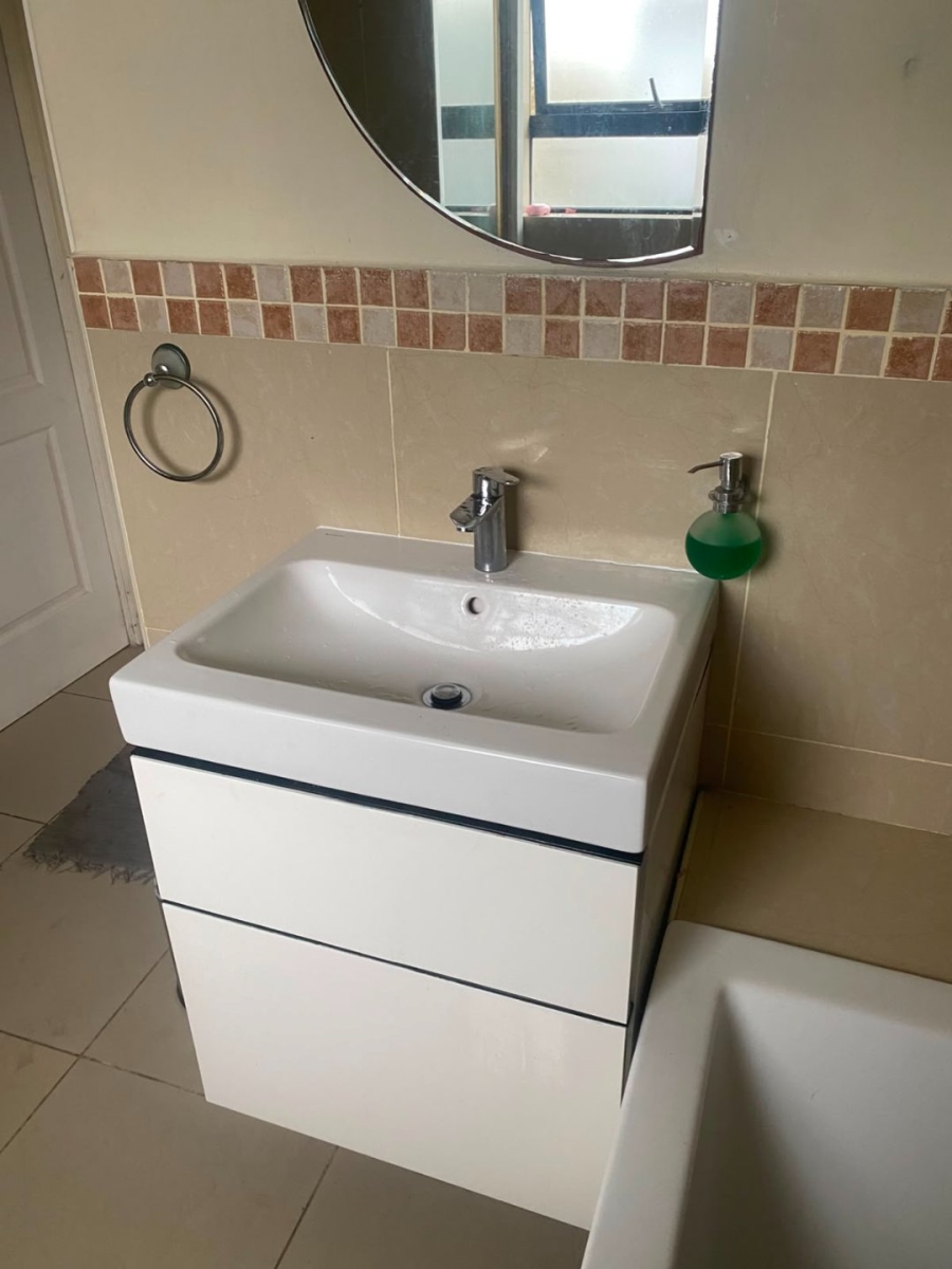 2 Bedroom Property for Sale in Burgundy Estate Western Cape